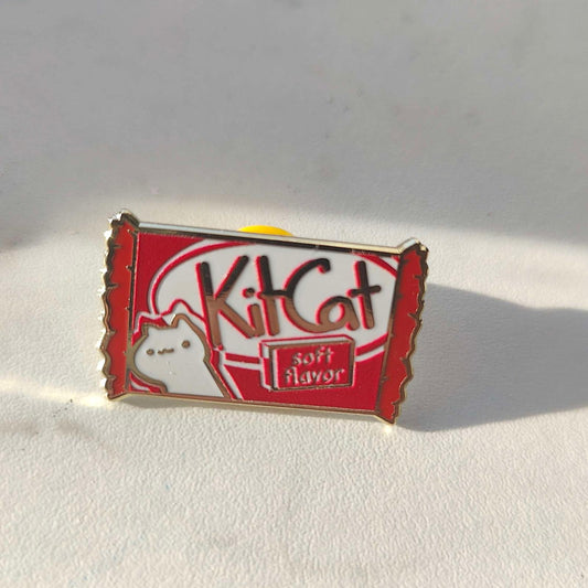 KitCat und Poccy Enamel Pins