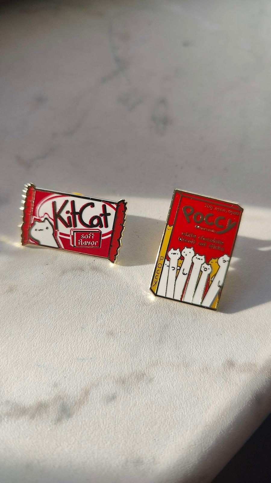 KitCat und Poccy Enamel Pins